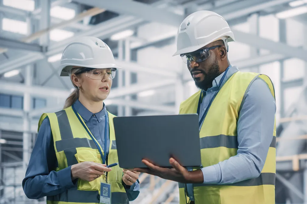 The Growth Playbook for Mid-Market Manufacturers left section image